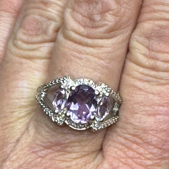 Sterling Silver, Amethyst, and Topaz Ring. Size 7. NWT. - Picture 7 of 7